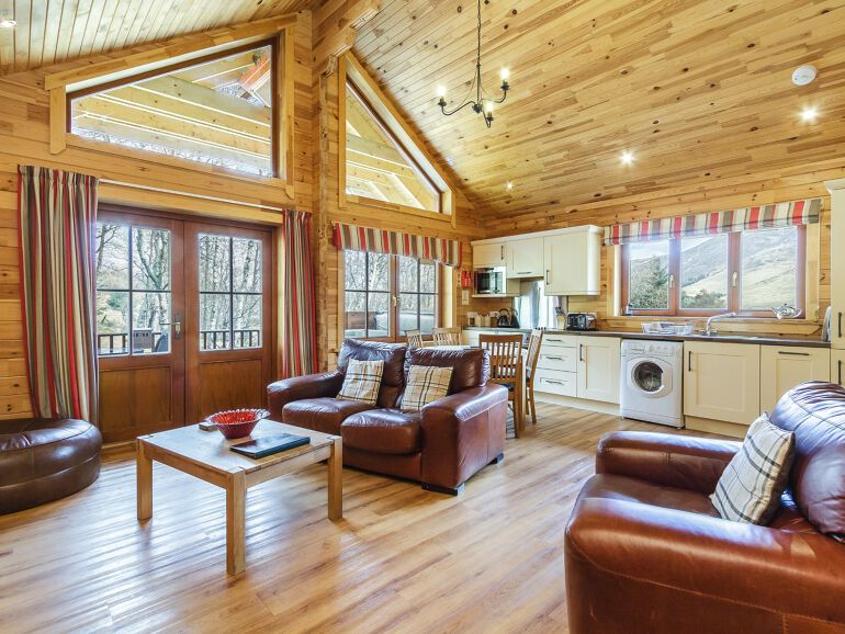 Individual Log Cabins and Lodges in Scotland