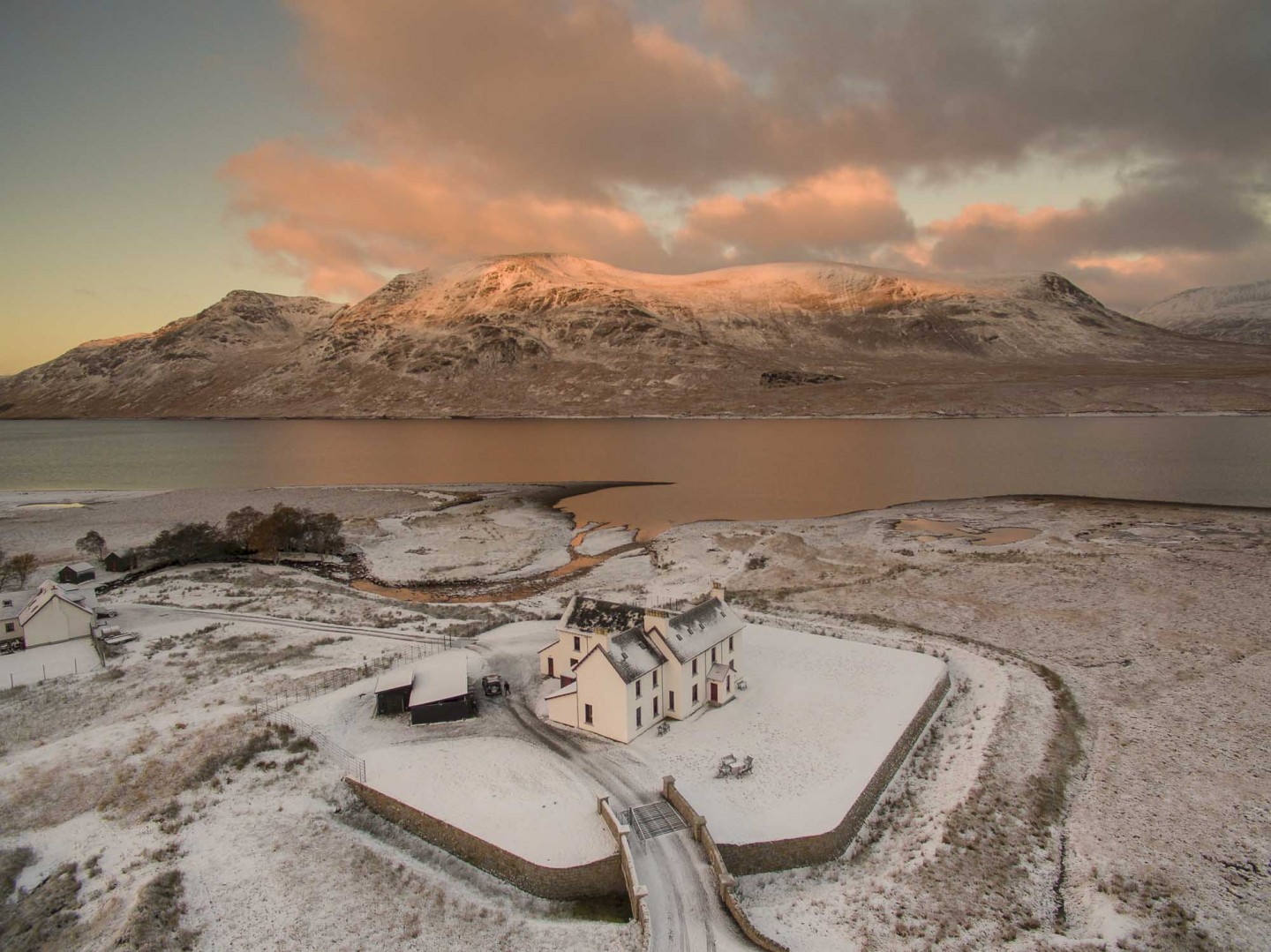 Individual Log Cabins and Lodges in Scotland