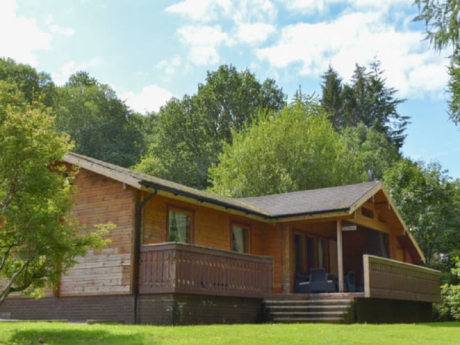 Loch Awe Self Catering Lodges Sauna S Bbq S And Free Fishing