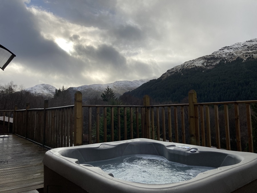 Loch Eck Argyll Cabin with Hot Tub