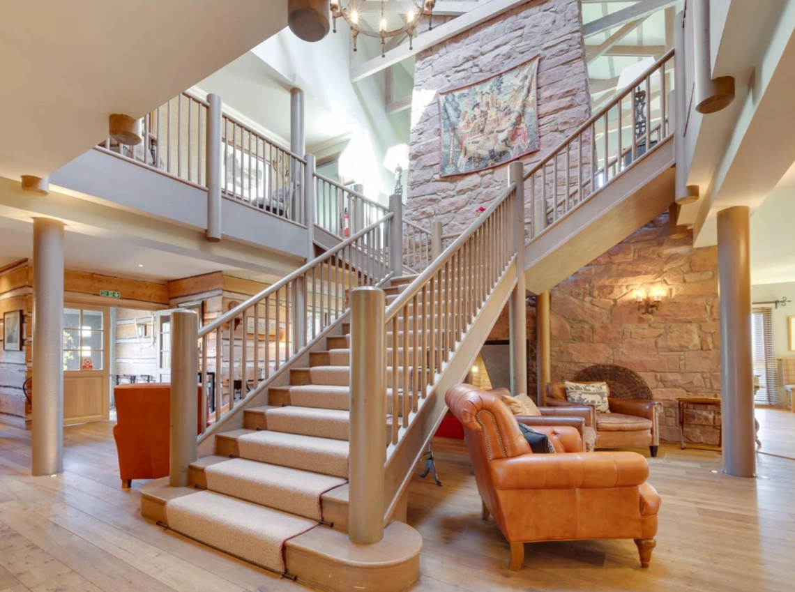 Inverness Luxury Riverside Lodge